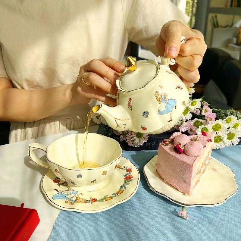 Coffee Tea Set - طقم شاي وقهوة سيراميك أليس بتصميم