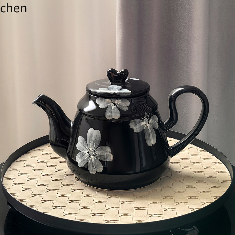 كوب قهوة مرسوم يدويًا على شكل  - مراجعة Coffee Tea Set وسعره