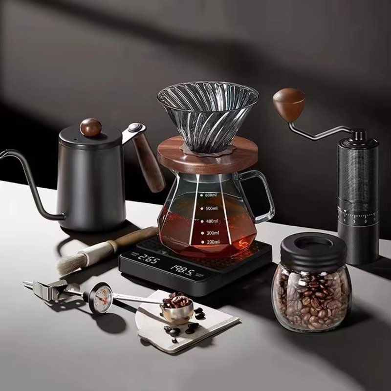 طقم قهوة للسفر مكون من 10 قطع  - مراجعة Pour Over Kettle وسعره